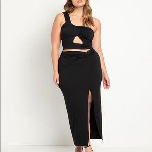 Twist Front Knot Skirt